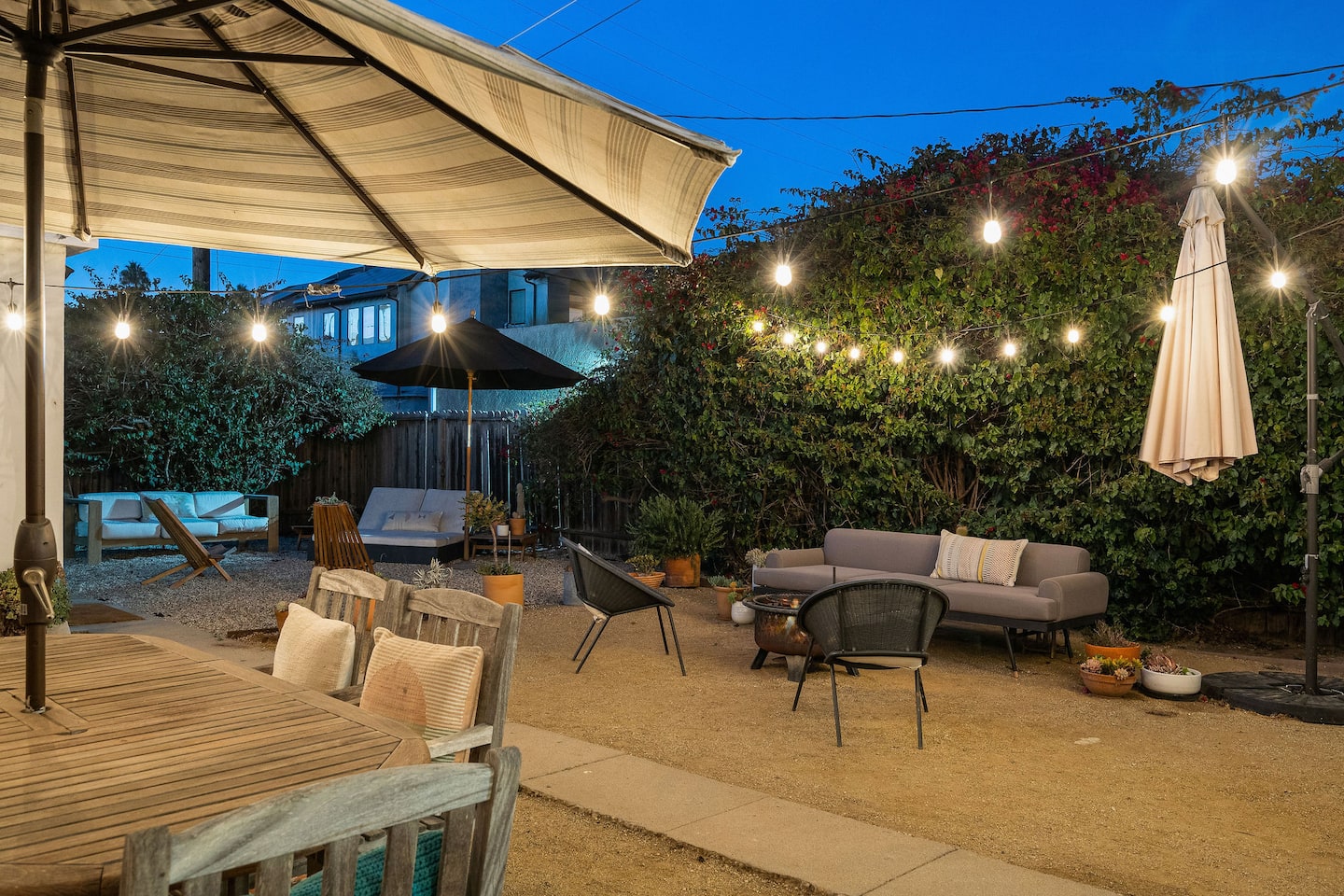 Backyard with string lights, Venice home